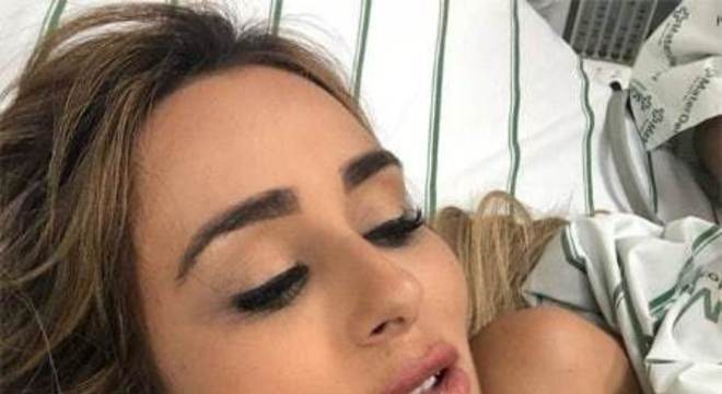 leticia santiago filha foto