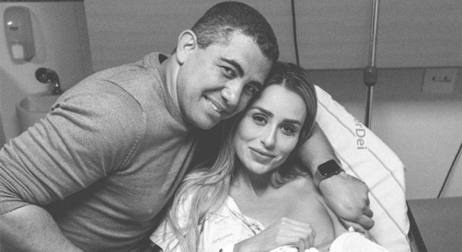 leticia santiago filha foto