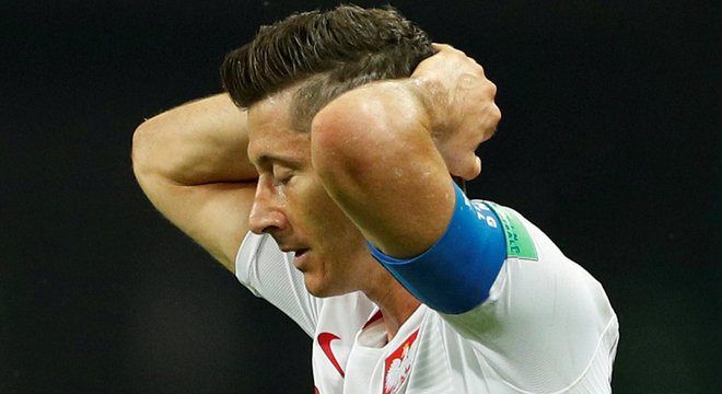 Lewandowski lamenta a derrota para a Colômbia que custou a eliminação na Copa
