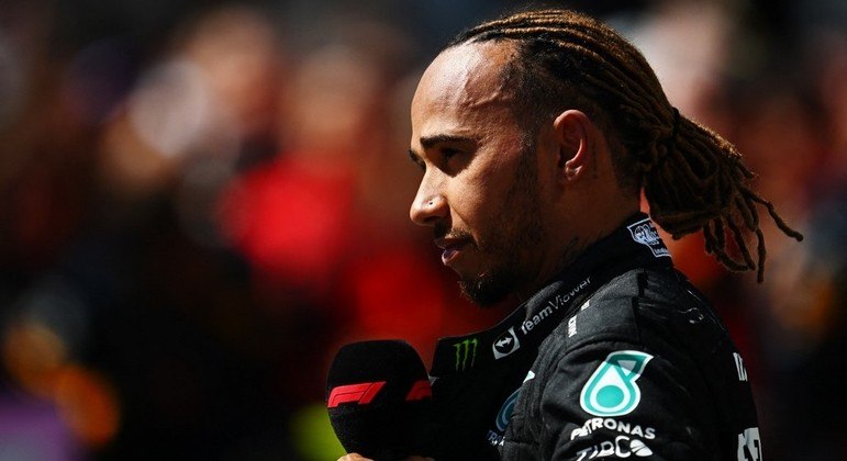 Nelson Piquet se referiu a Hamilton como 'neguinho'; entidades repudiaram fala do ex-piloto
