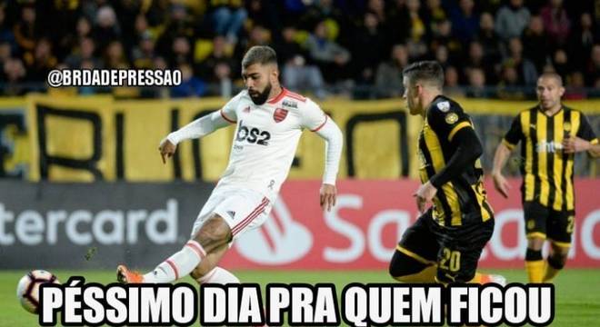 Sufoco e comemoração: veja os memes da classificação do Flamengo