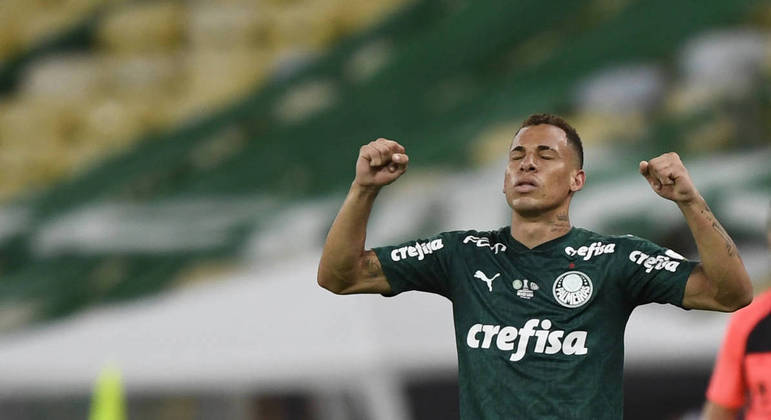 Decisivo, Breno Lopes celebra gol e triunfo do Palmeiras: 