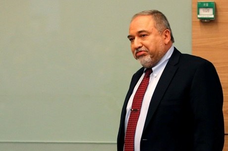 Lieberman renunciou após cessar-fogo entre Israel e Palestina