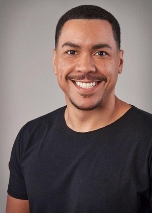 Lincoln, filho do Tony Tornado, está no elenco de "A Infância de Romeu e Julieta"