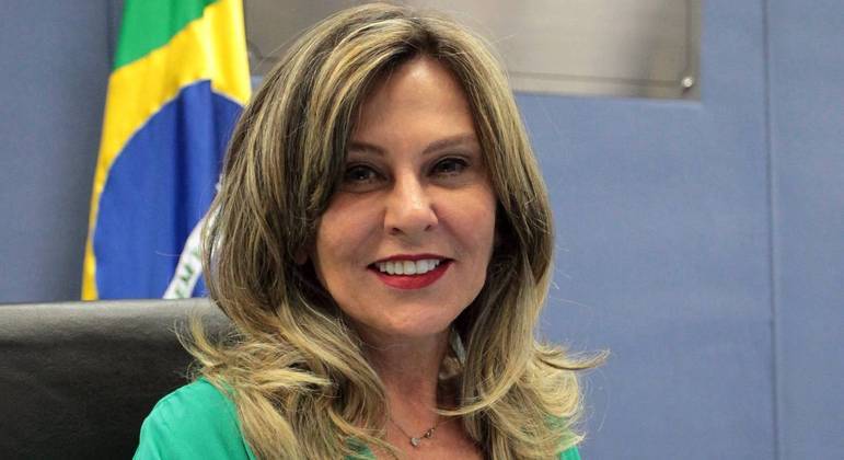 Manifestação é assinada pela vice-procuradora-geral da República, Lindôra Araújo