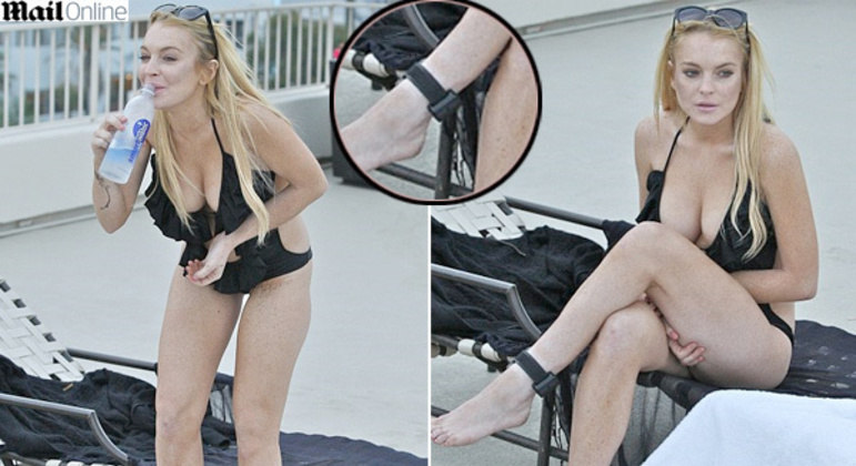 Lindsay Lohan usou tornozeleira eletrônica por 35 dias, em 2011
