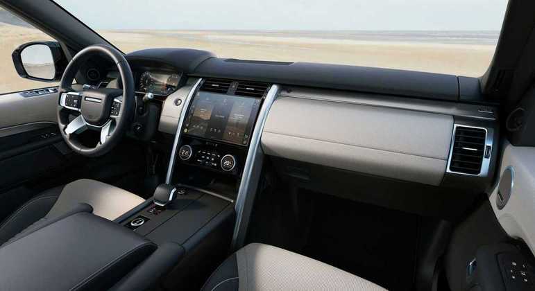 SUV recebeu central multimídia Pivi Pro de 11,4 polegadas
