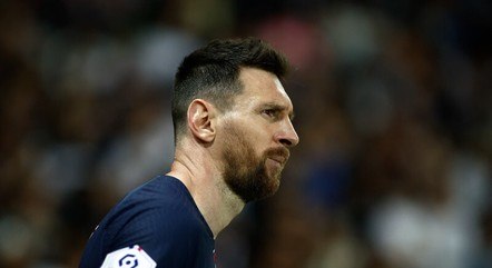 Messi está livre para assinar contrato com outros clubes, após saída
 do PSG