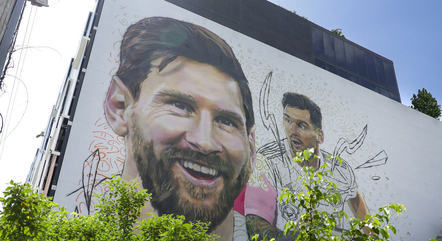 Mural com a pintura de Messi é feito em Miami, nos Estados Unidos
