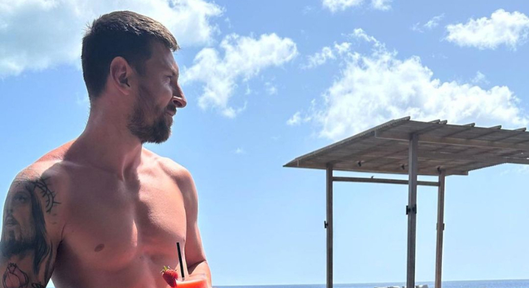 9. Lionel MessiParece que troféus e uma Bola de Ouro não são suficientes para tornar um homem mais sexy e Messi ficou em nono lugar no ranking