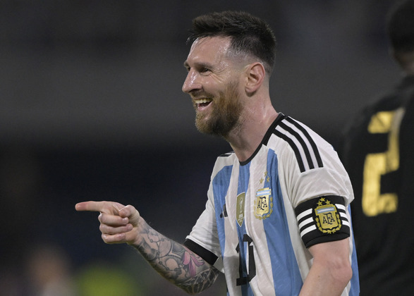 Atacante: MessiCampeão do Mundo pela Argentina na última Copa, Lionel Messi entrou no 