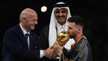 Messi diz que gostaria de ter recebido taça da Copa do Mundo de Maradona 