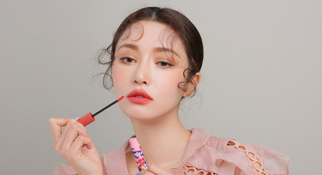 Lip tint - O que é, como usar e as melhores opções do mercado