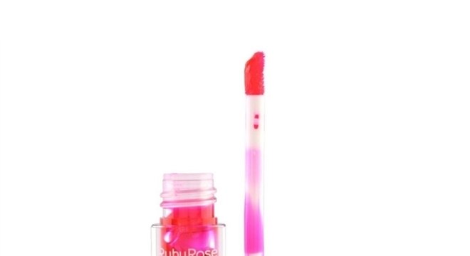 Lip tint - O que é, como usar e as melhores opções do mercado