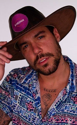 Lipe (Ribeiro): Idade: 28 anosProfissão: Digital influencer e empresárioOnde nasceu: Curitiba - PROnde mora: Rio de Janeiro - RJ