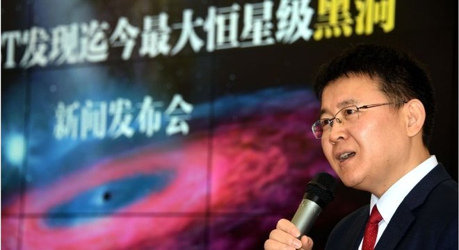 Liu Jifeng, do Observatório Astronômico Nacional da China, é o coordenador de um grupo de cientistas que publicou um estudo sobre as descobertas do maior buraco negro já visto