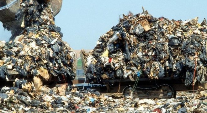 Aterro de Fresh Kills, em Staten Island, recebia cerca de 26 mil t de lixo por dia