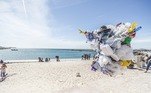 Lixo plástico meio ambiente canudo