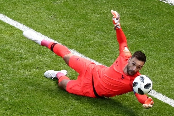 Lloris é o quarto goleiro na história a levantar a taça da Copa do Mundo -  Esportes - R7 Copa 2018