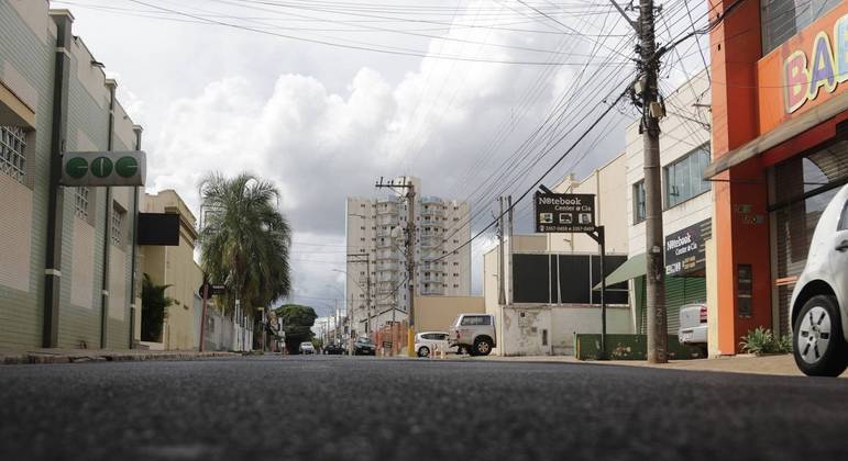 Primeiro dia de lockdown em Araraquara (SP)