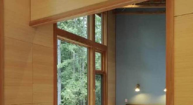 loft com quarto mezanino de madeira