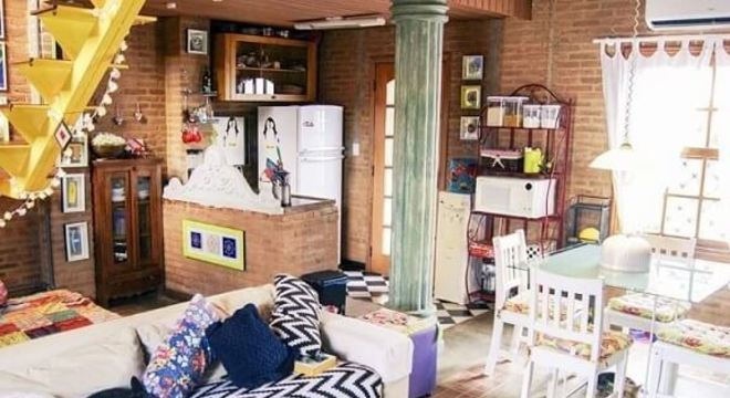 Loft pequeno com mezanino Projeto de Casa Aberta