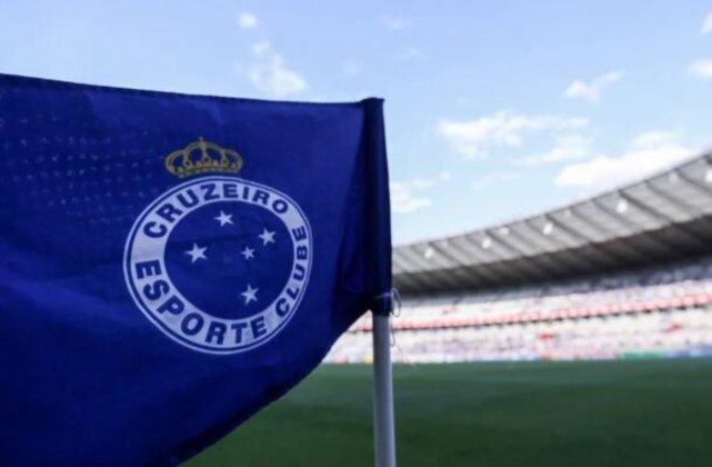 Logo no início de 2023, Ronaldo, dono da SAF do Cruzeiro, rompeu relações com a Minas Arena após criticar o contrato existente entre ambos. Ele havia garantido que o Cruzeiro não jogaria no Mineirão na temporada. Foto: Staff Images/Cruzeiro
