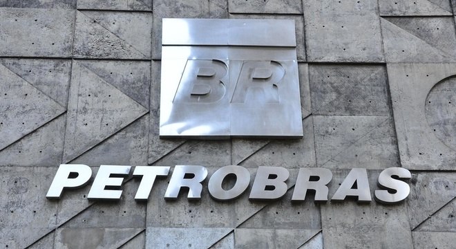 Estatal brasileira do petróleo lucrou no semestre 32 vezes mais do que ano passado