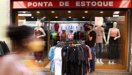 Dia dos Pais: 4,9% dos produtos a venda apresentam irregularidades (Tânia Rego/Agência Brasil)