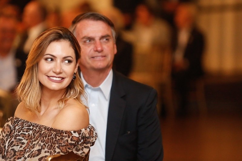 Bolsonaro Vai Passar O Aniversario No Alvorada Com Mulher E Filha Prisma R7 R7 Planalto