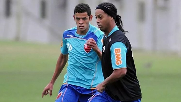  Lorran foi outro nome da geração que não correspondeu às expectativas. Depois de sair do Flamengo, defendeu Audax-SP, Madureira, Bangu e Tupi-MG. Em 2018, foi baleado na perna e voltou a jogar em 2019. Seu último clube foi o São Paulo-RS.