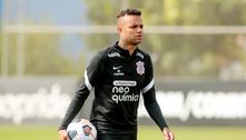 Luan completa um ano sem marcar gol pelo Corinthians