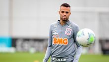 Com Luan fora dos planos, Corinthians procura interessados no jogador