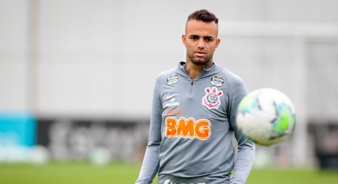 Corinthians procura interessados em Luan após jogar não estar mais nos planos do time 