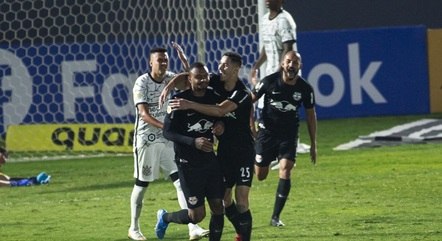 Luan Cândido fez o primeiro gol do jogo