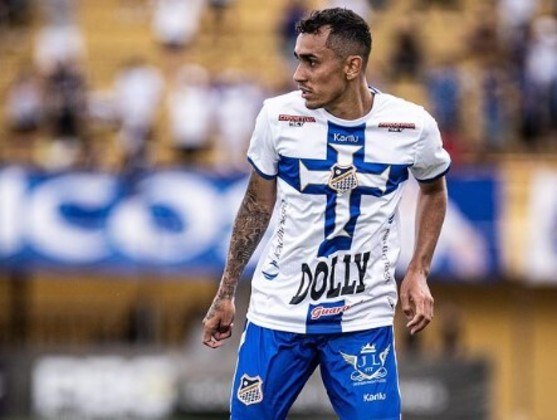 Meio-campo: Luan Dias (Água Santa)