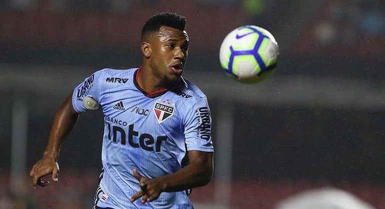 Luan - o volante de 22 anos tem valor de mercado estimado em cinco milhões de euros (cerca de R$ 30,8 milhões). Seu contrato vai até dezembro de 2023.