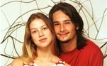 Rodrigo SantoroOs dois começaram a namorar em 1997 e ficaram juntos por três anos, mas o relacionamento acabou após uma traição de Piovani. A atriz foi flagrada beijando o empresário Christiano Rangel em um camarote de Salvador, no Carnaval de 2000