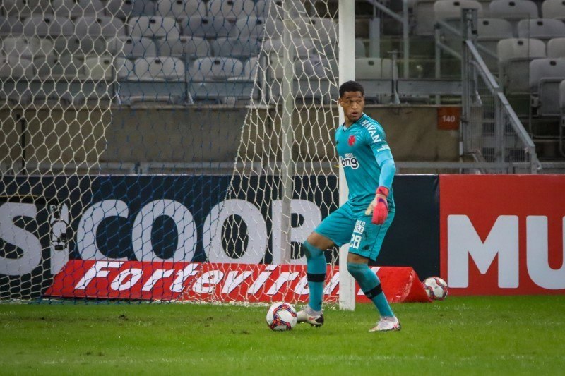 Lucas Corda Preparador de Goleiros