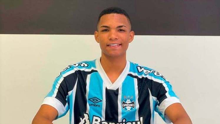 Lucas Camilo (volante): Grêmio (16 anos) – O atleta atua pelo sub-17 do Grêmio e é considerado uma das maiores joias da base do clube. Lucas assinou seu primeiro contrato profissional em 2022, válido por três temporadas.