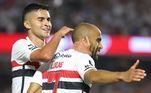 Lucas Moura não conseguiu segurar as lágrimas depois da vitória do São Paulo sobre o Corinthians