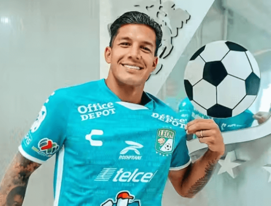Lucas Romero: o argentino atua no León, do México, e está próximo de retornar ao Cruzeiro, onde já atuou na última década. Foto: Divulgação/León