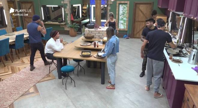 Netto e Lucas discutiram várias vezes ao longo do reality