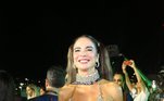 Luciana Gimenez participou do ensaio da 'Vai-Vai' este ano e esbanjou look brilhante no camarote