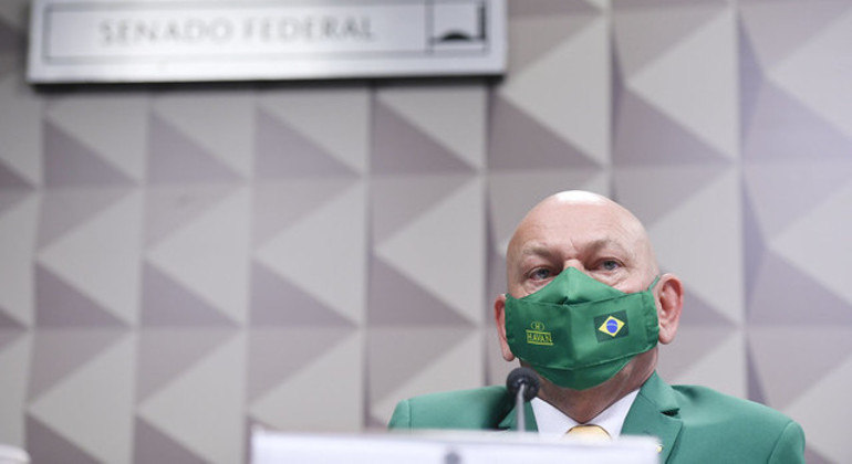 Na imagem, empresário Luciano Hang