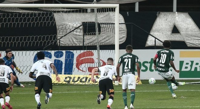 A cobrança de Luís Adriano, 1 X 0 em favor do Palmeiras