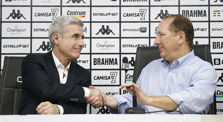 Luís Castro e John Textor lideram o projeto de reconstrução do Botafogo