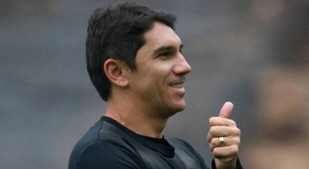 Botafogo avança na briga pelo título brasileiro