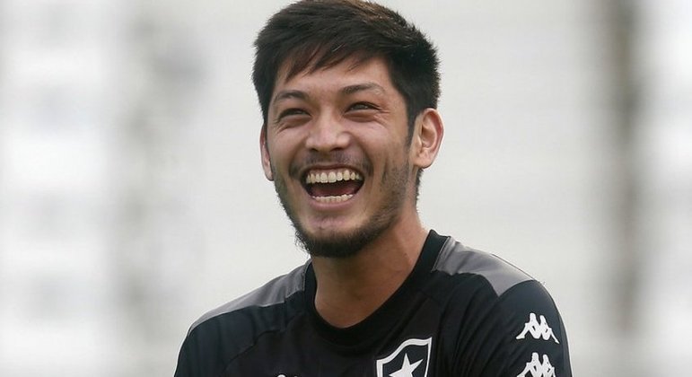 Luís Oyama foi um dos destaques do Botafogo na Série B de 2021