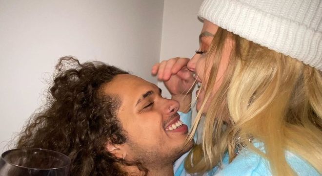 Namoro de Luísa Sonza e Vitão 'quebra' web: 'Todo mundo sabia' - Entretenimento - R7 Famosos e TV